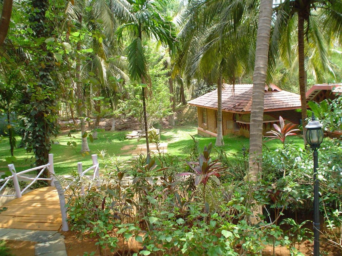 Kairali - The Ayurvedic Healing Village Palakkad Exterior photo