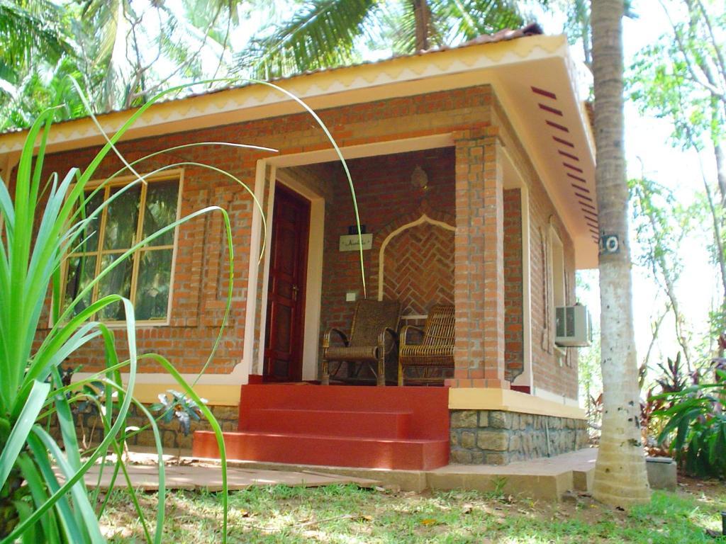 Kairali - The Ayurvedic Healing Village Palakkad Room photo