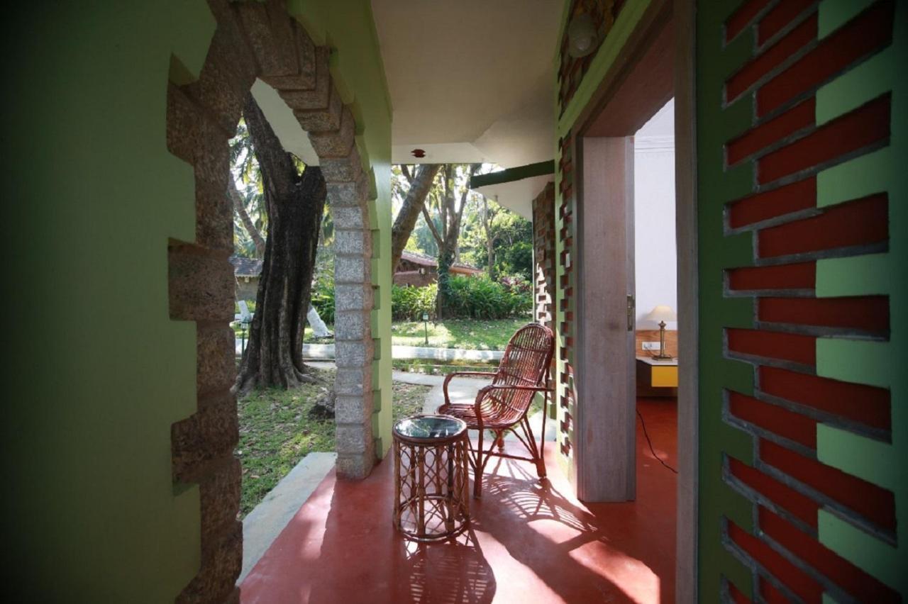 Kairali - The Ayurvedic Healing Village Palakkad Exterior photo