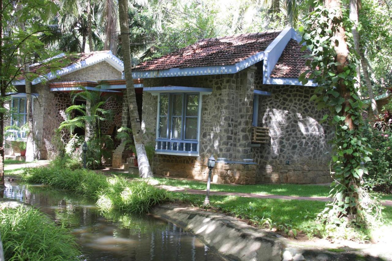 Kairali - The Ayurvedic Healing Village Palakkad Exterior photo