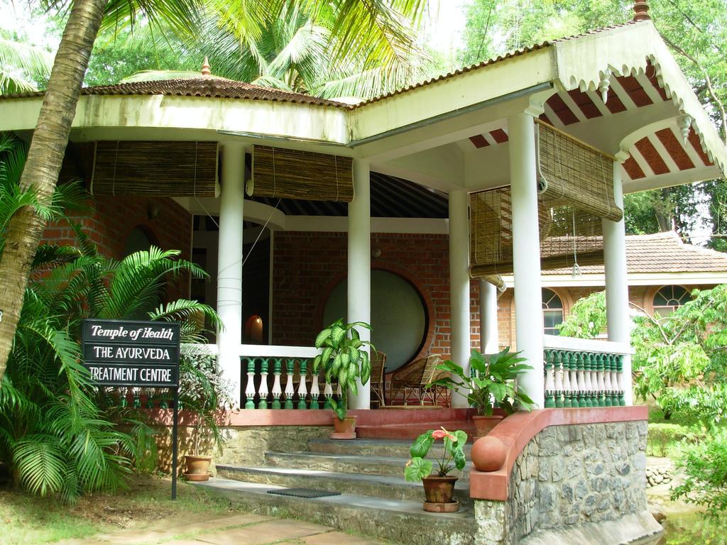 Kairali - The Ayurvedic Healing Village Palakkad Exterior photo